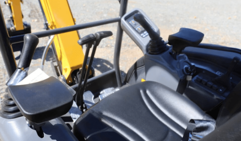 
New yuchai U27 2.7T Zero Swing Excavator full									