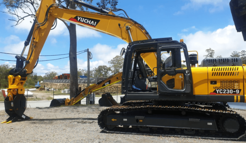 
								New Yuchai YC230LC-9 23 T Excavator full									