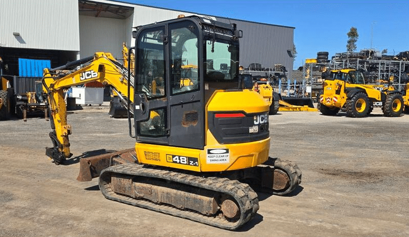 
2018 JCB 48Z MINI EXCAVATOR U4824 full									