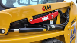 
										New UHI CDM303 Skid Steer full									