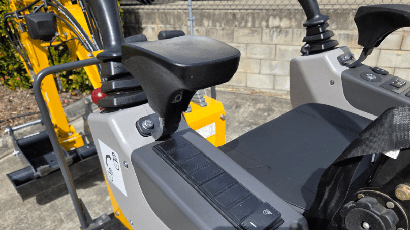 2025 New Yuchai YC12 Excavators