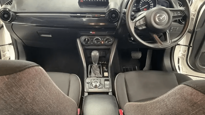 
								2024 Mazda CX-3 CX3I G20 Sport White 6 Speed Automatic Wagon full									