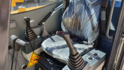 
										New yuchai YC60-9 5.8Ton Excavator full									