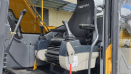 
New Yuchai YC135-9 13.8Ton Excavator full									