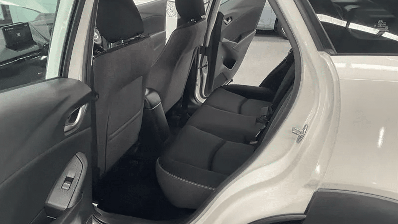 
								2024 Mazda CX-3 CX3I G20 Sport White 6 Speed Automatic Wagon full									