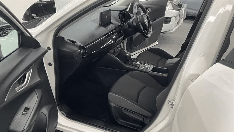 
								2024 Mazda CX-3 CX3I G20 Sport White 6 Speed Automatic Wagon full									