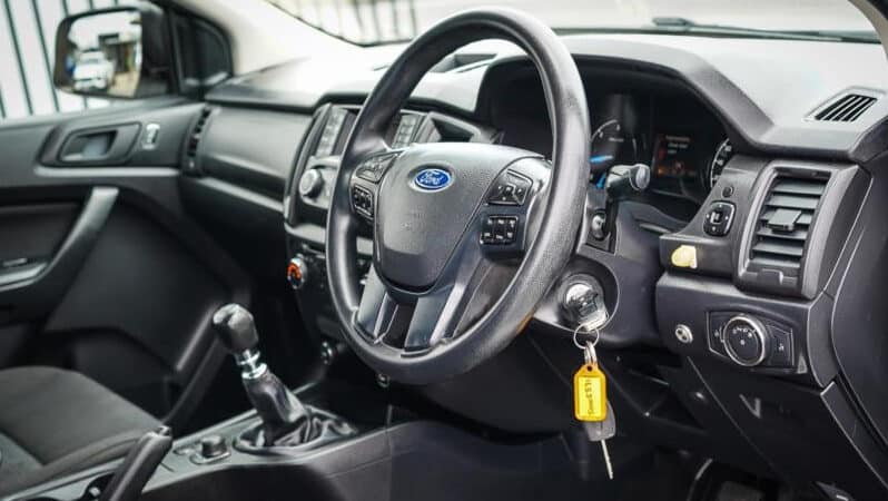 
2018 Ford Ranger Cab Chassis XL PX MkIII 2019.00MY full									