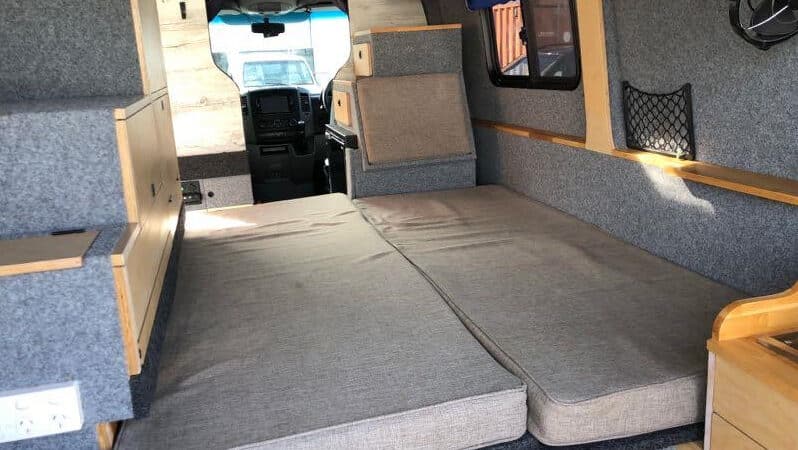 
								2014 MERCEDES-BENZ SPRINTER 316CDi MWB CAMPER full									