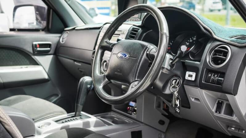 
								2010 Ford Ranger Utility XL PK full									