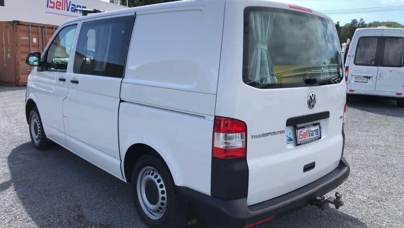 
								2015 VOLKSWAGEN TRANSPORTER TDi 250 SWB T5 CAMPERVAN full									