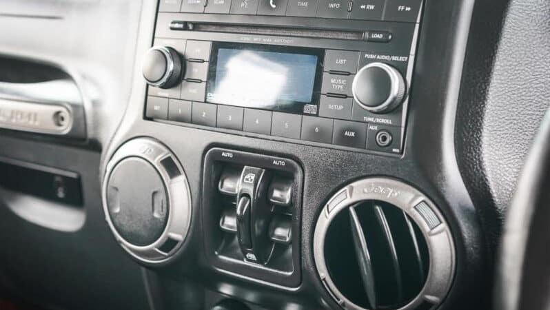 
								2014 Jeep Wrangler Softtop Unlimited Sport JK MY2014 full									