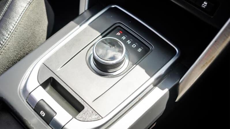 
								2016 Land Rover Discovery Sport Wagon TD4 180 HSE L550 17MY full									