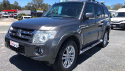 2013 MITSUBISHI PAJERO VR-X LWB (4X4)