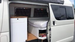 
										2010 TOYOTA HIACE LWB HIGH ROOF CAMPERVAN full									