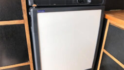 
										2010 TOYOTA HIACE LWB HIGH ROOF CAMPERVAN full									