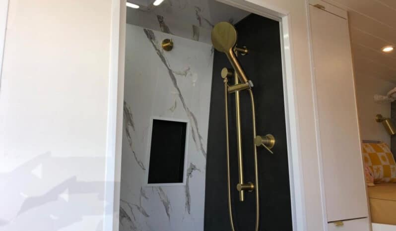 
								2024 VOLKSWAGEN CRAFTER MOTORHOME full									