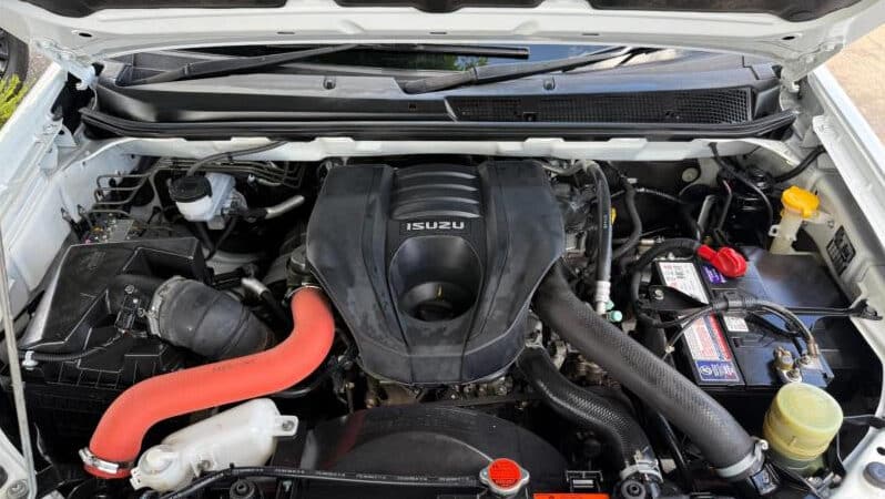 
2018 Isuzu D-MAX Cab Chassis SX MY18 full									