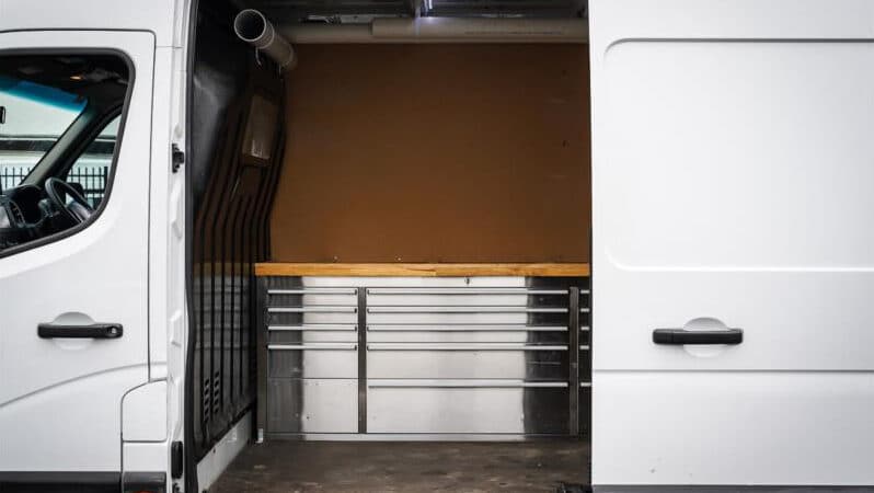 
								2015 Renault Master Van X62 full									