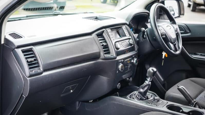 
2018 Ford Ranger Cab Chassis XL PX MkIII 2019.00MY full									