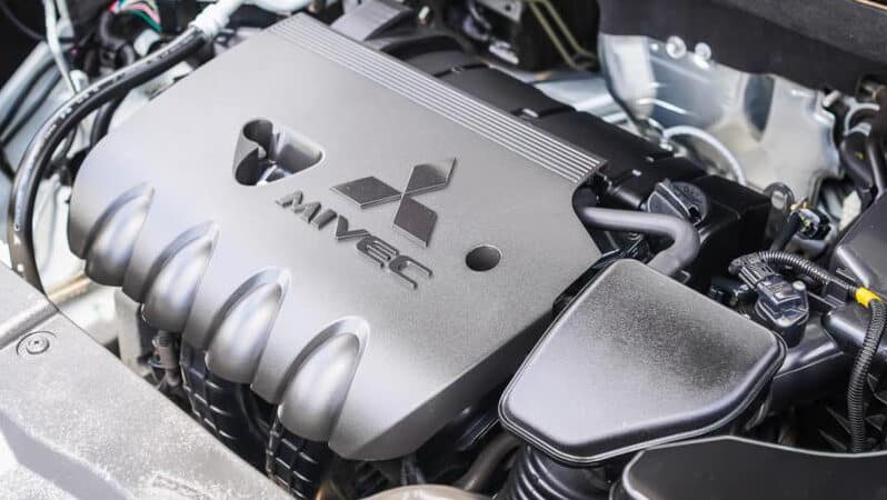 
								2016 Mitsubishi Outlander Wagon LS Safety Pack ZK MY17 full									