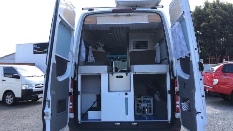 
								2015 MERCEDES-BENZ SPRINTER 416CDI LWB HIGH ROOF AUTO CAMPERVAN full									