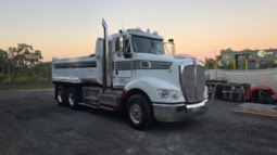 
										Used Kenworth K200 with Rebuilt Engine, Electric tarp full									
