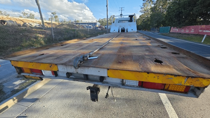 2010 Used Fuso Fighter Tilt Tray