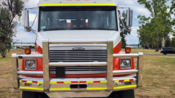 
										used 1998 FREIGHTLINER FL80 full									