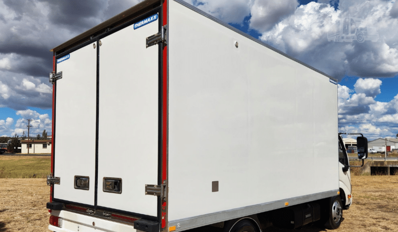 
								2021 HINO 300 616 full									