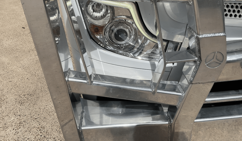 
								2020 Mercedes-Benz Actros 2663 Road Train Spec full									