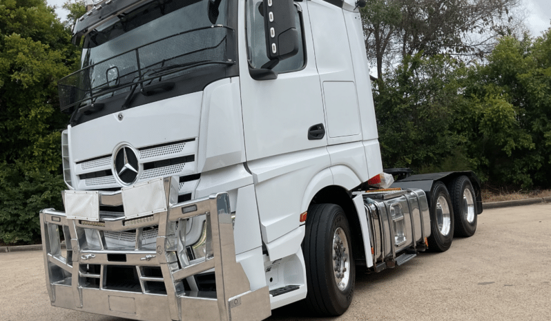 
								2020 Mercedes-Benz Actros 2663 Road Train Spec full									