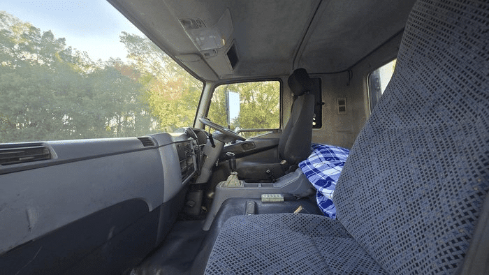 2010 Used Fuso Fighter Tilt Tray