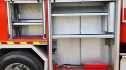 
										used 1998 FREIGHTLINER FL80 full									