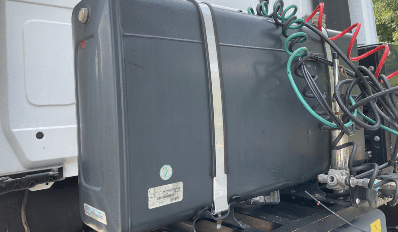 
								2020 Mercedes-Benz Actros 2663 Road Train Spec full									