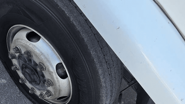 2010 Used Fuso Fighter Tilt Tray