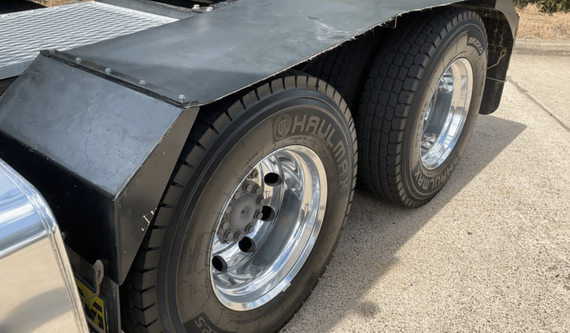 
								2020 Mercedes-Benz Actros 2663 Road Train Spec full									