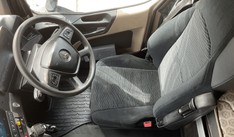 
								2020 Mercedes-Benz Actros 2663 Road Train Spec full									