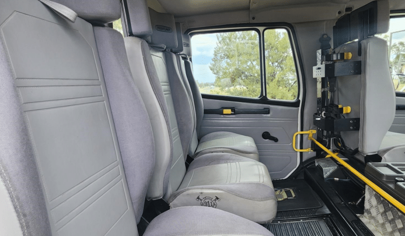 
								used 1998 FREIGHTLINER FL80 full									