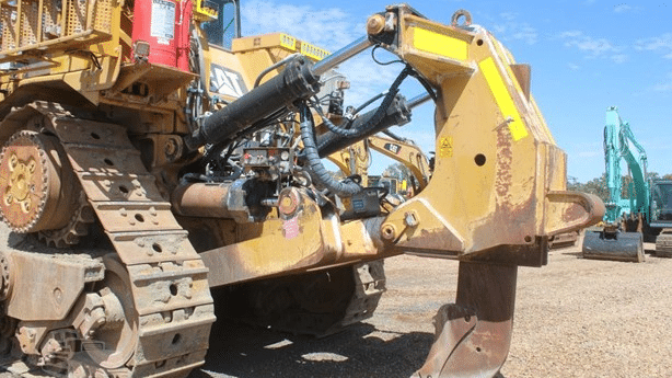 2010 Used Caterpillar D11T Bulldozers