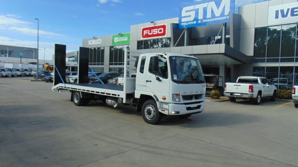 2023 New Fuso Fighter Flat Top