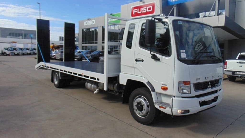 2023 New Fuso Fighter Flat Top