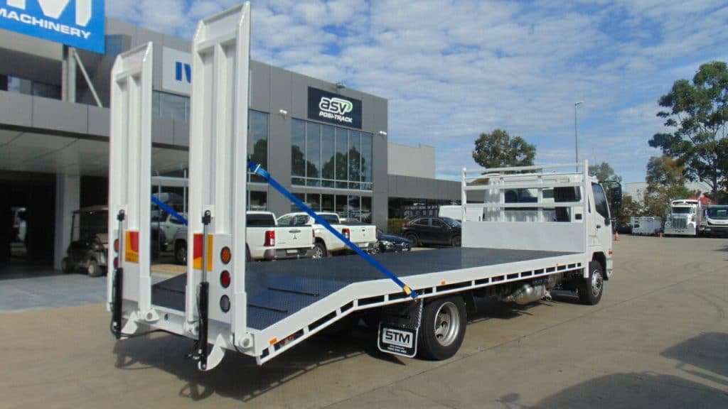 2023 New Fuso Fighter Flat Top