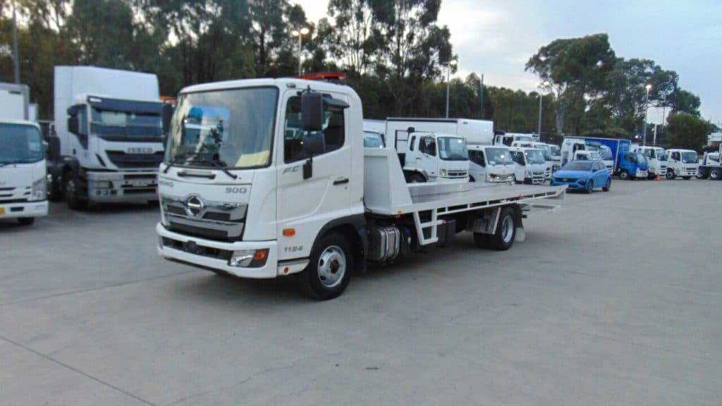 2021 Used Hino Fighter Tilt Tray