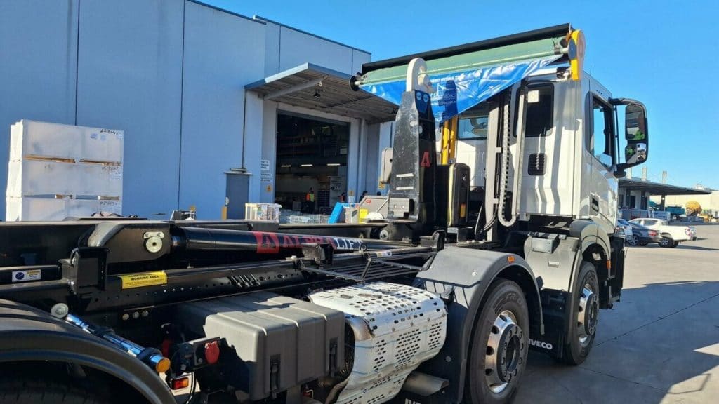 2024 New Fuso Canter Hook Lift Truck
