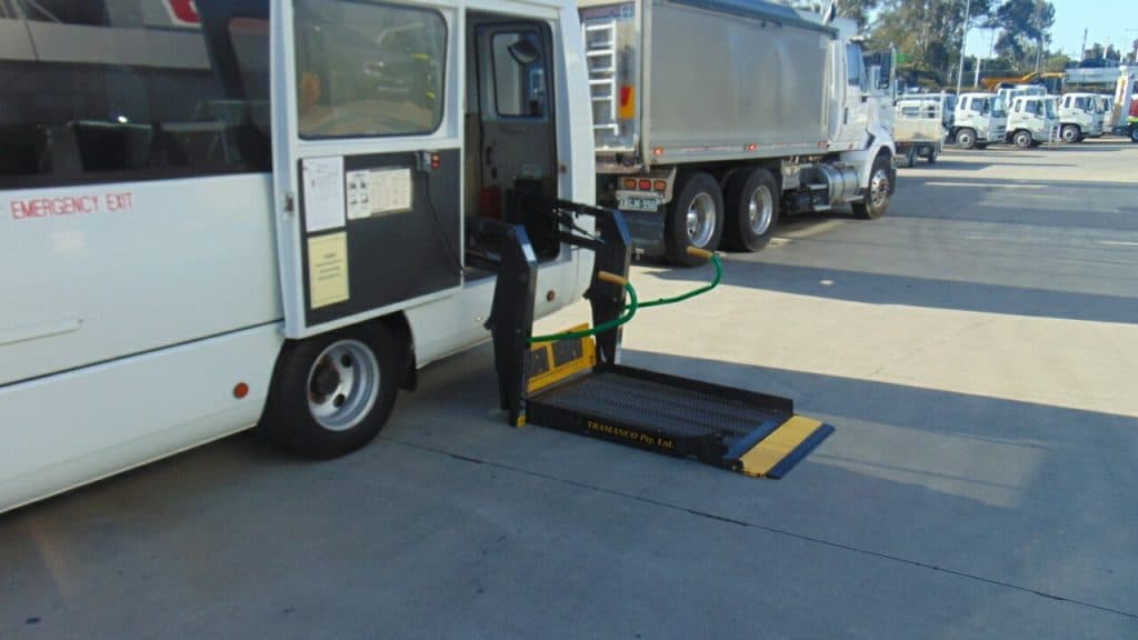 2004 Used Fuso Rosa Bus