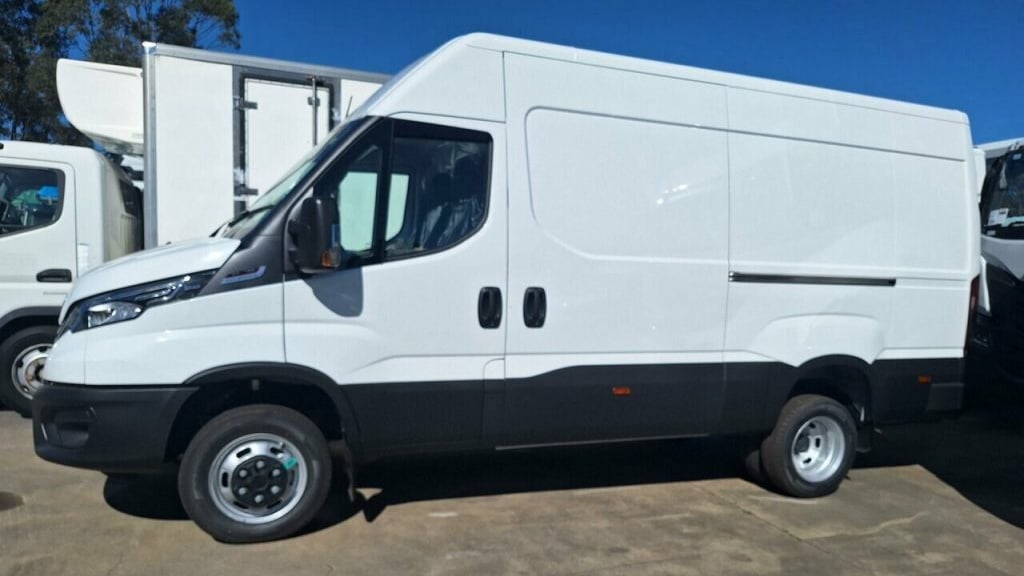 2025 New Iveco Daily Van