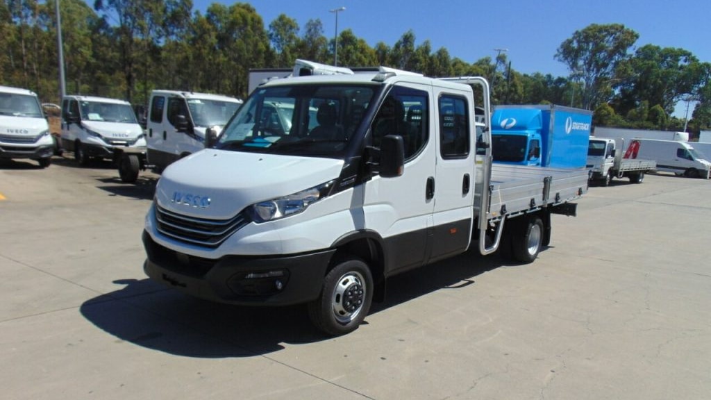 2025 New Iveco Daily Tray