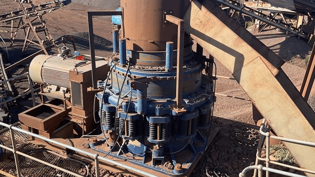 2017 Used Dynamic 4 1/4 FT Cone Crushers