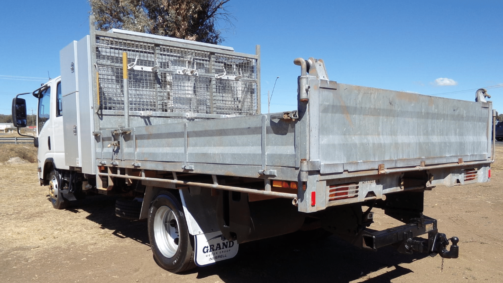 2017 Used Isuzu NPR65-190 Tipper
