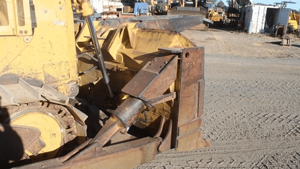 2006 Used Caterpillar D6R III Bulldozers